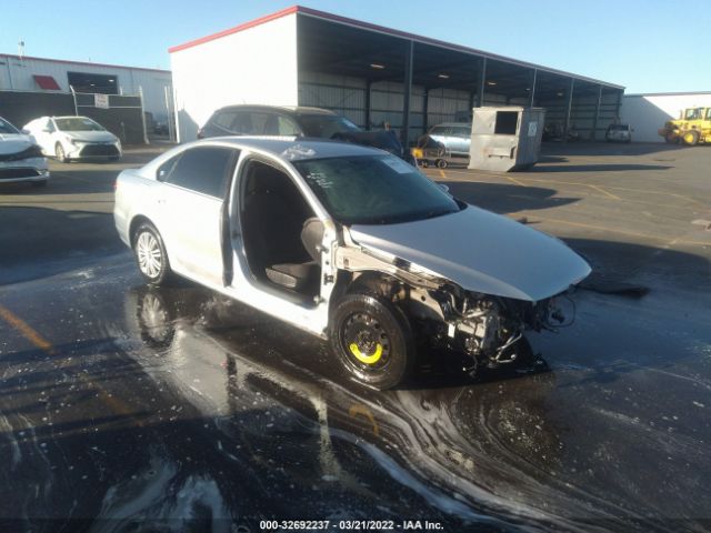 VOLKSWAGEN PASSAT 2014 1vwap7a30ec006014