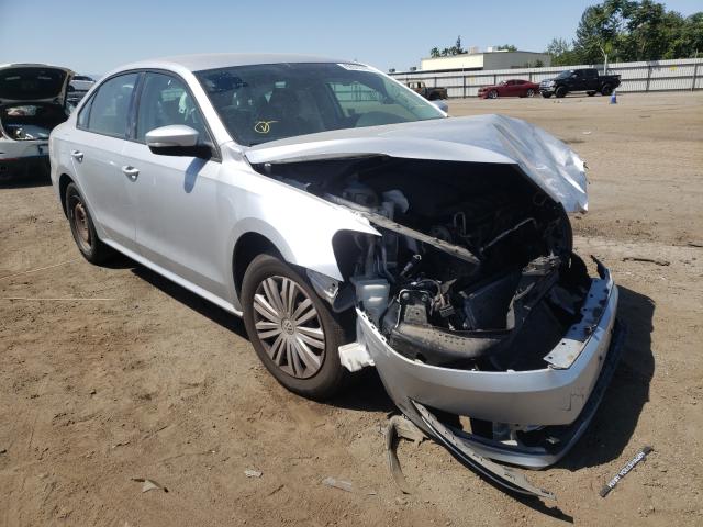 VOLKSWAGEN PASSAT 2014 1vwap7a33ec010431