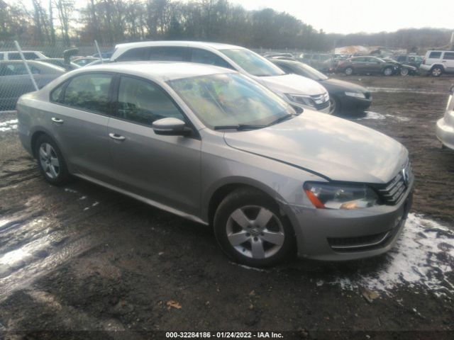 VOLKSWAGEN PASSAT 2013 1vwap7a34dc148252