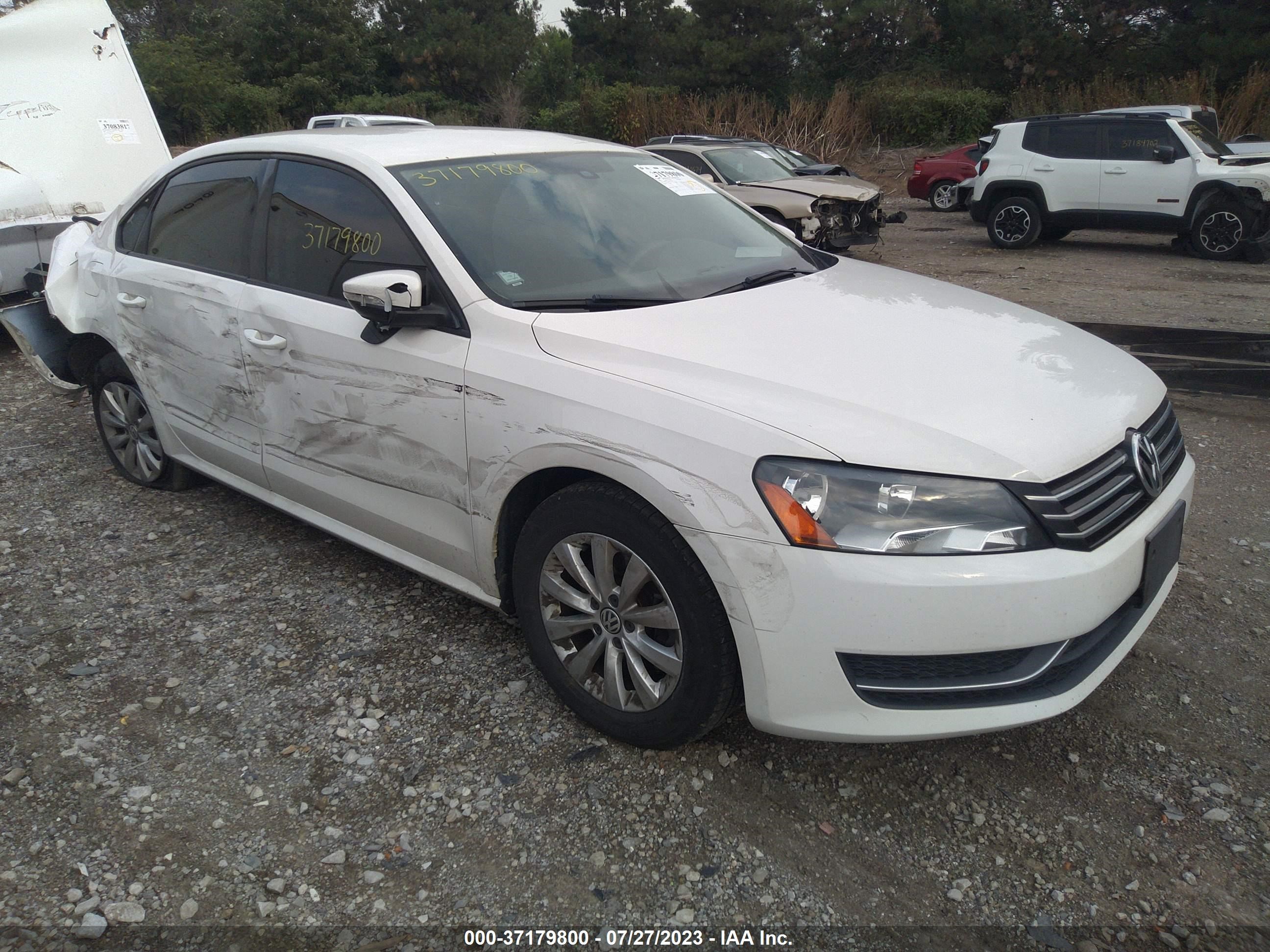 VOLKSWAGEN PASSAT 2012 1vwap7a35cc012629