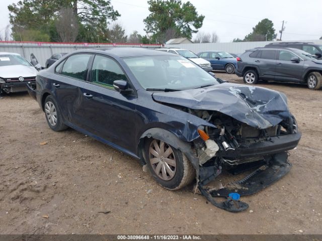 VOLKSWAGEN PASSAT 2013 1vwap7a36dc061226