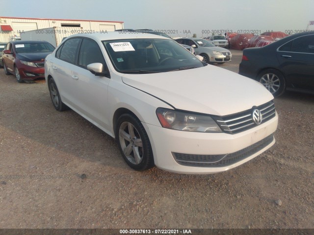 VOLKSWAGEN PASSAT 2012 1vwap7a37cc018786