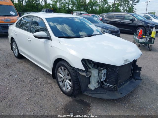 VOLKSWAGEN PASSAT 2012 1vwap7a38cc068385