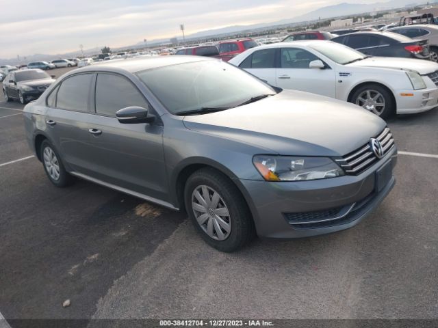 VOLKSWAGEN PASSAT 2013 1vwap7a38dc047859