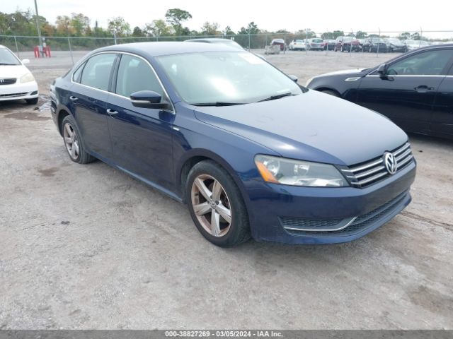 VOLKSWAGEN PASSAT 2014 1vwas7a30ec036824