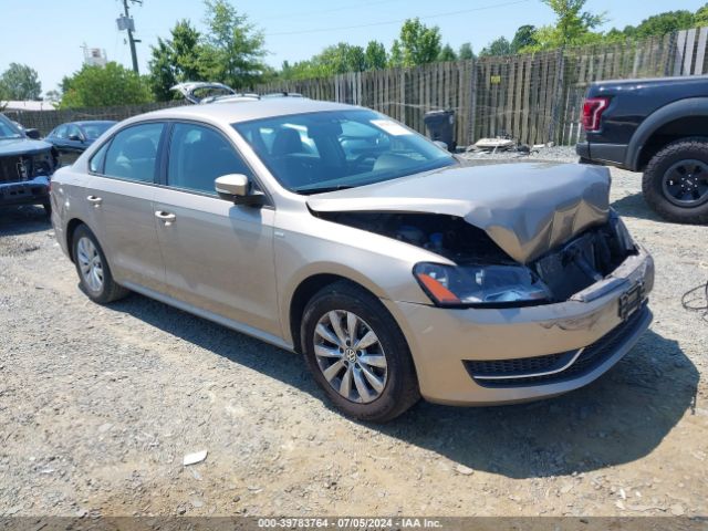 VOLKSWAGEN PASSAT 2015 1vwas7a30fc013190