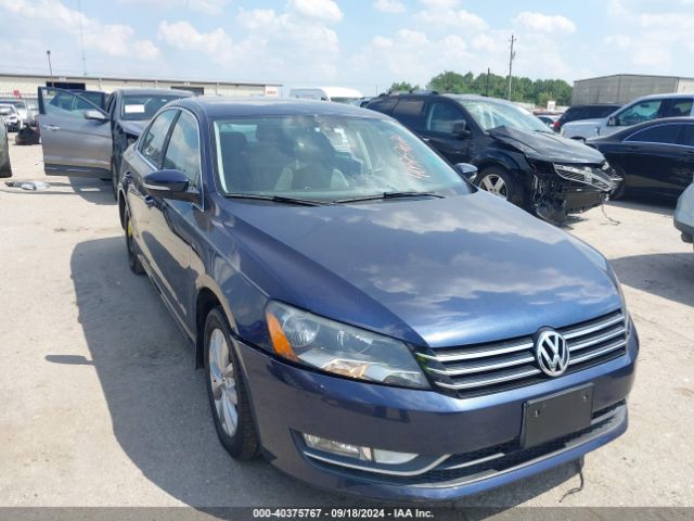 VOLKSWAGEN PASSAT 2015 1vwas7a31fc103142