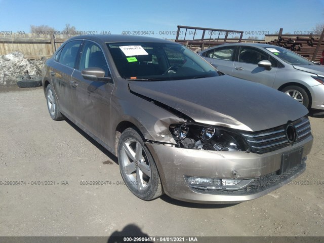 VOLKSWAGEN PASSAT 2015 1vwas7a32fc077618