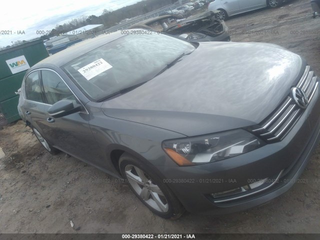 VOLKSWAGEN PASSAT 2015 1vwas7a32fc097285