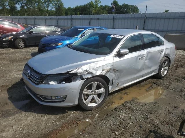 VOLKSWAGEN PASSAT 2015 1vwas7a32fc111220