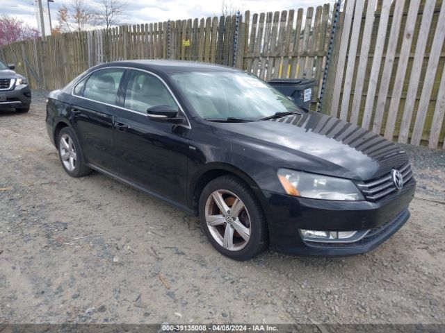 VOLKSWAGEN PASSAT 2015 1vwas7a32fc119060