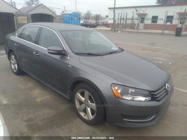 VOLKSWAGEN PASSAT 2014 1vwas7a38ec038885