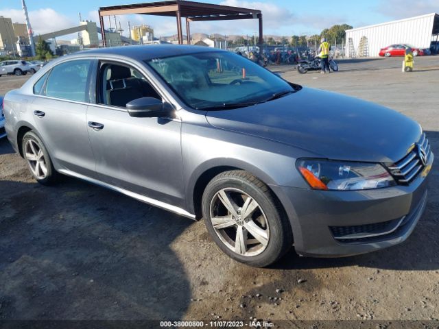 VOLKSWAGEN PASSAT 2014 1vwat7a30ec036626