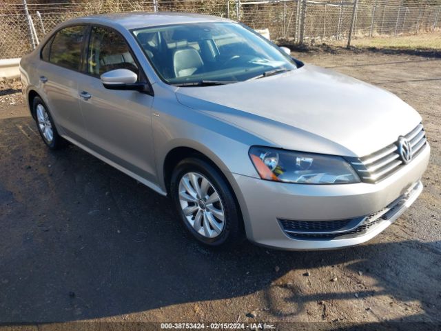 VOLKSWAGEN PASSAT 2014 1vwat7a30ec083087