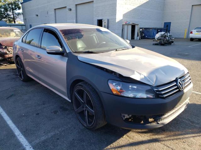 VOLKSWAGEN PASSAT 2014 1vwat7a30ec111101