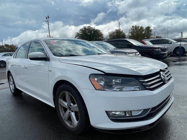 VOLKSWAGEN PASSAT S 2015 1vwat7a30fc094995