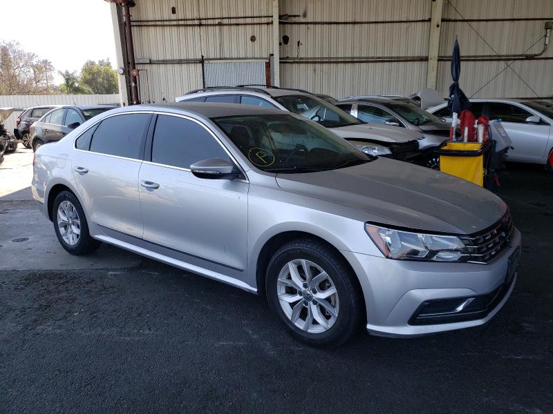 VOLKSWAGEN PASSAT 2016 1vwat7a30gc040274