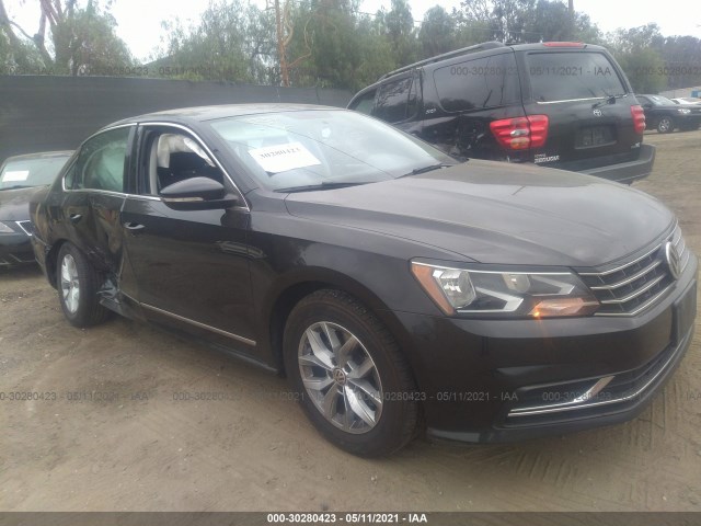 VOLKSWAGEN PASSAT 2017 1vwat7a30hc025887