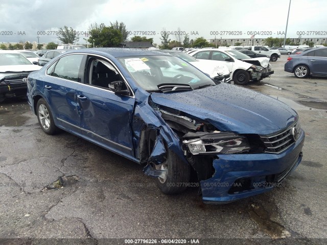 VOLKSWAGEN PASSAT 2017 1vwat7a30hc077021