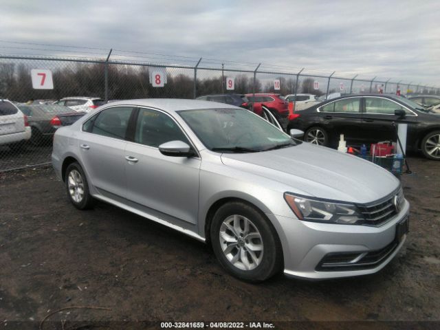 VOLKSWAGEN PASSAT 2017 1vwat7a30hc078444