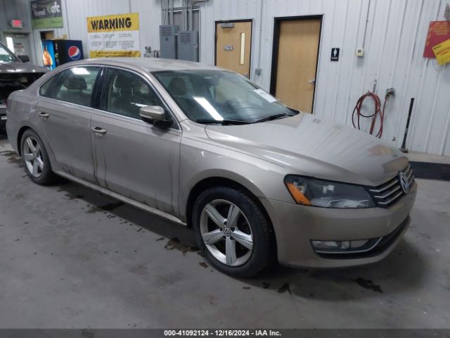 VOLKSWAGEN PASSAT 2015 1vwat7a31fc074822