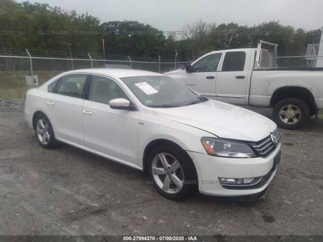 VOLKSWAGEN PASSAT 2015 1vwat7a31fc106233