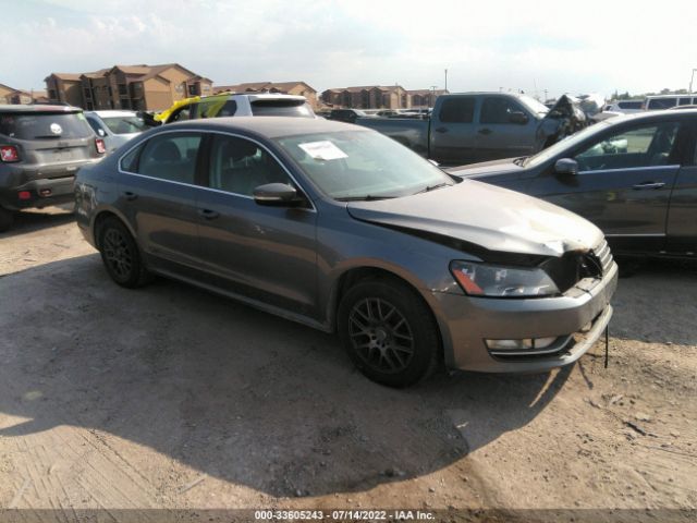 VOLKSWAGEN PASSAT 2015 1vwat7a31fc111805