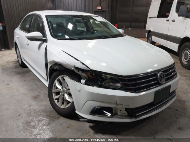 VOLKSWAGEN PASSAT 2017 1vwat7a31hc021119