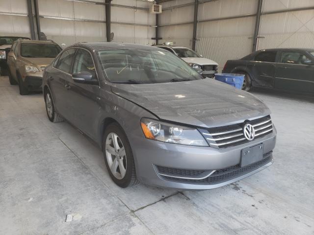 VOLKSWAGEN PASSAT 2013 1vwat7a32ec037261