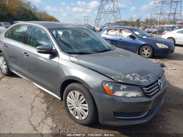 VOLKSWAGEN PASSAT 2014 1vwat7a32ec039303