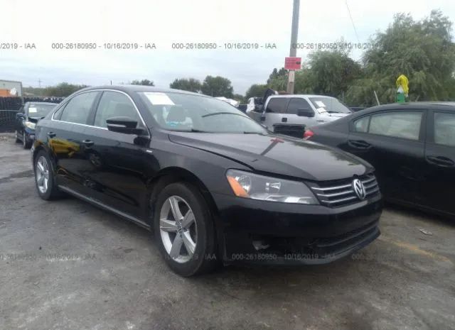 VOLKSWAGEN PASSAT 2014 1vwat7a32ec046221