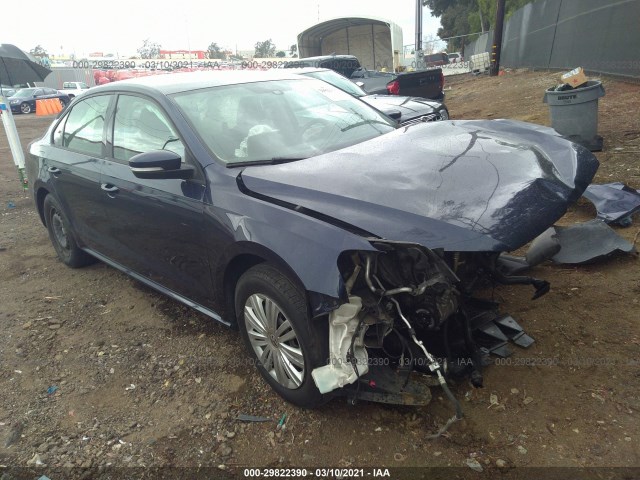 VOLKSWAGEN PASSAT 2015 1vwat7a32fc004018