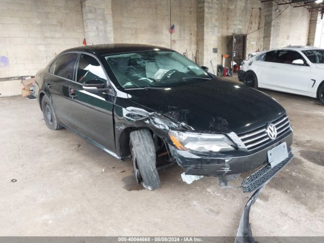 VOLKSWAGEN PASSAT 2015 1vwat7a32fc097218