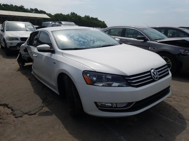 VOLKSWAGEN PASSAT 2015 1vwat7a32fc102756