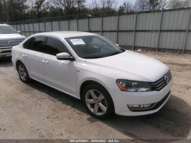 VOLKSWAGEN PASSAT 2015 1vwat7a32fc113921