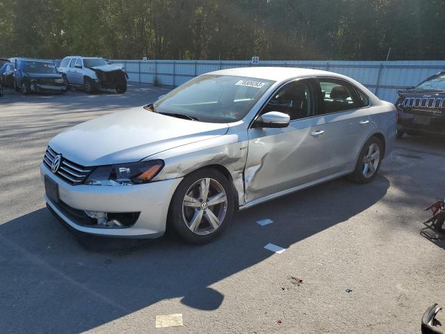 VOLKSWAGEN PASSAT 2015 1vwat7a32fc114325