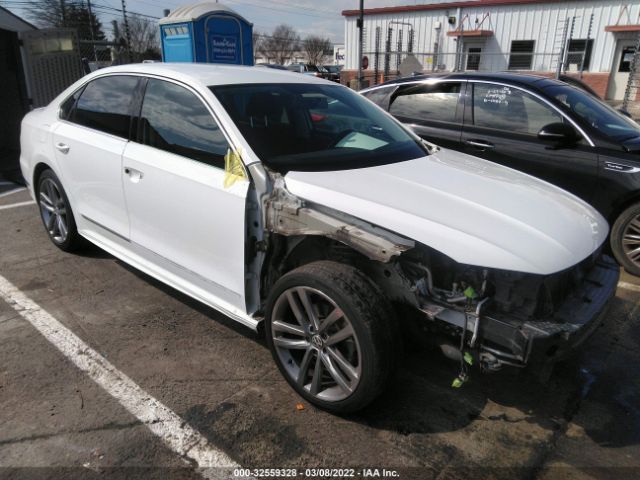 VOLKSWAGEN PASSAT 2016 1vwat7a32gc028966