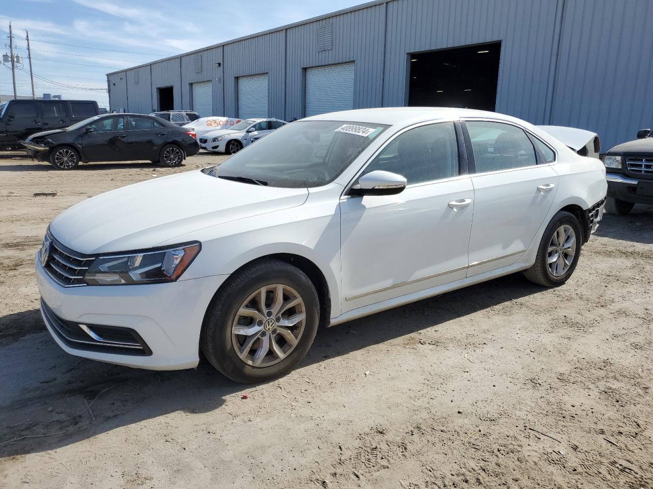 VOLKSWAGEN PASSAT 2016 1vwat7a32hc005947