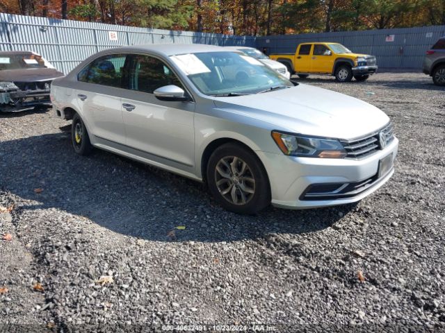 VOLKSWAGEN PASSAT 2017 1vwat7a32hc051598