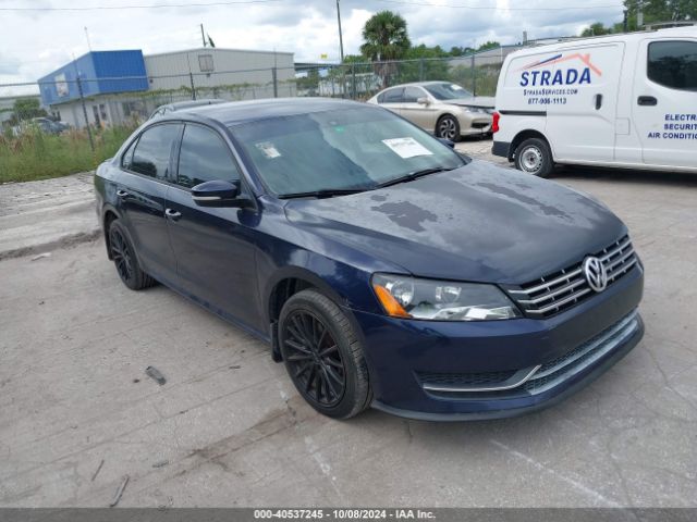 VOLKSWAGEN PASSAT 2015 1vwat7a33fc007638