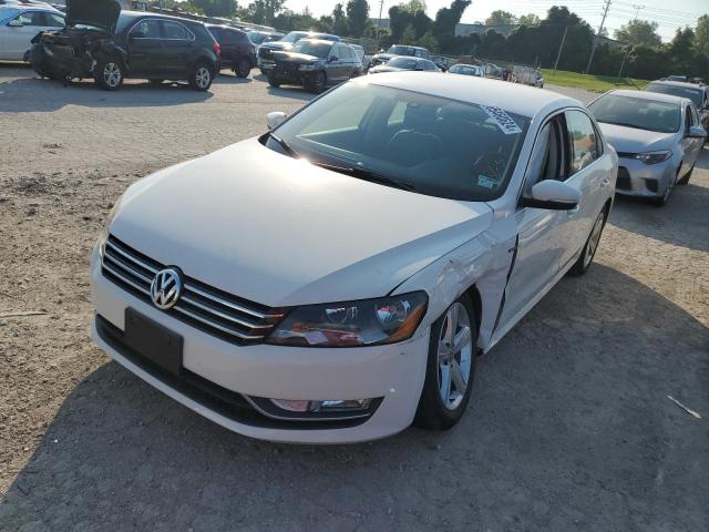 VOLKSWAGEN PASSAT 2015 1vwat7a33fc112888