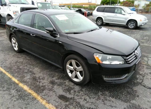 VOLKSWAGEN PASSAT 2014 1vwat7a34ec036533