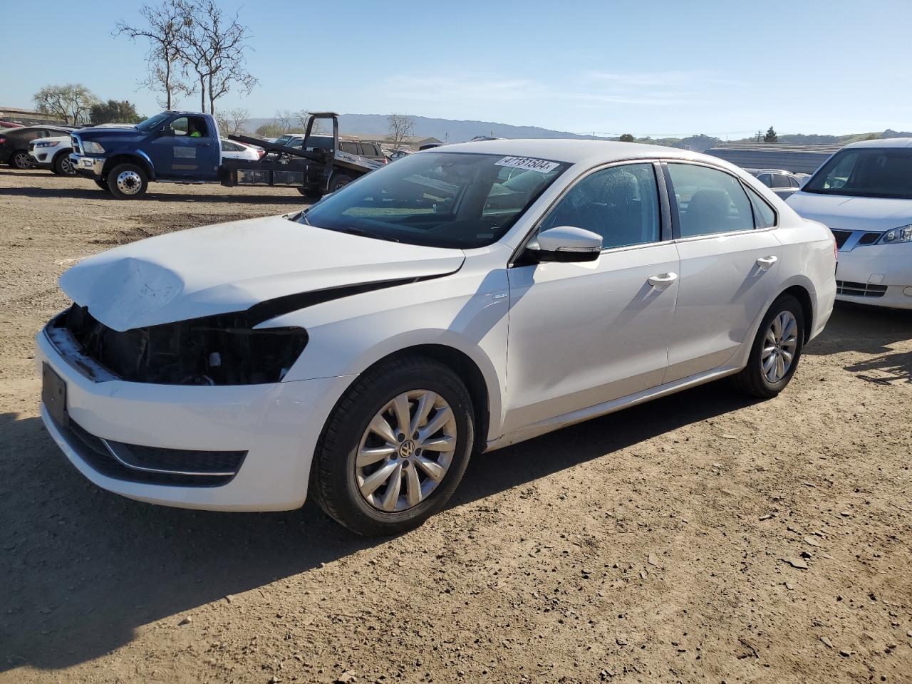 VOLKSWAGEN PASSAT 2014 1vwat7a34ec085327