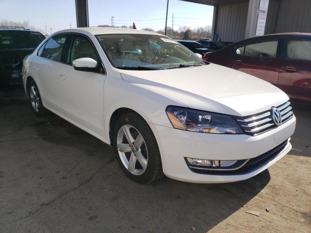 VOLKSWAGEN PASSAT 2015 1vwat7a34fc094322