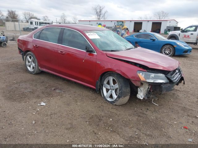 VOLKSWAGEN PASSAT 2015 1vwat7a34fc120045