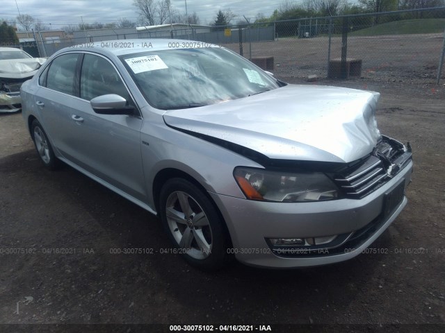 VOLKSWAGEN PASSAT 2015 1vwat7a34fc122670