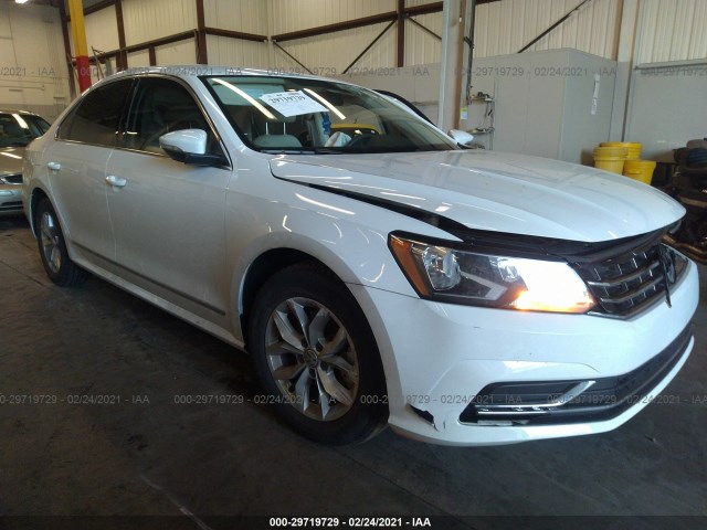 VOLKSWAGEN PASSAT 2017 1vwat7a34hc085610