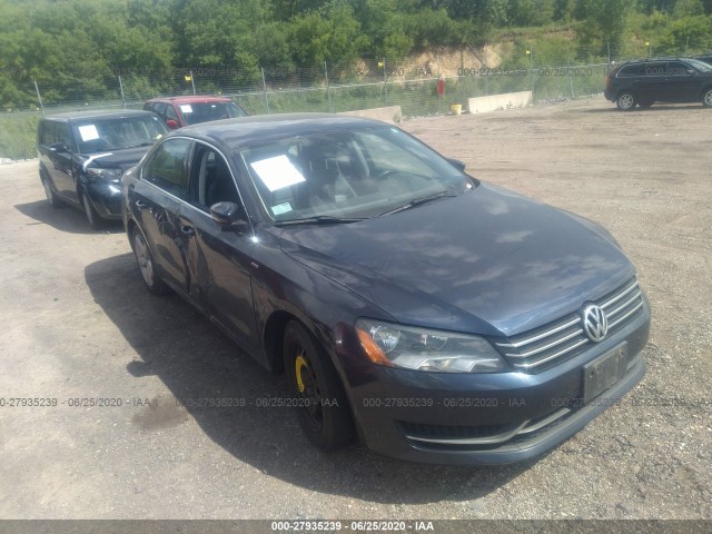 VOLKSWAGEN PASSAT 2014 1vwat7a35ec027646