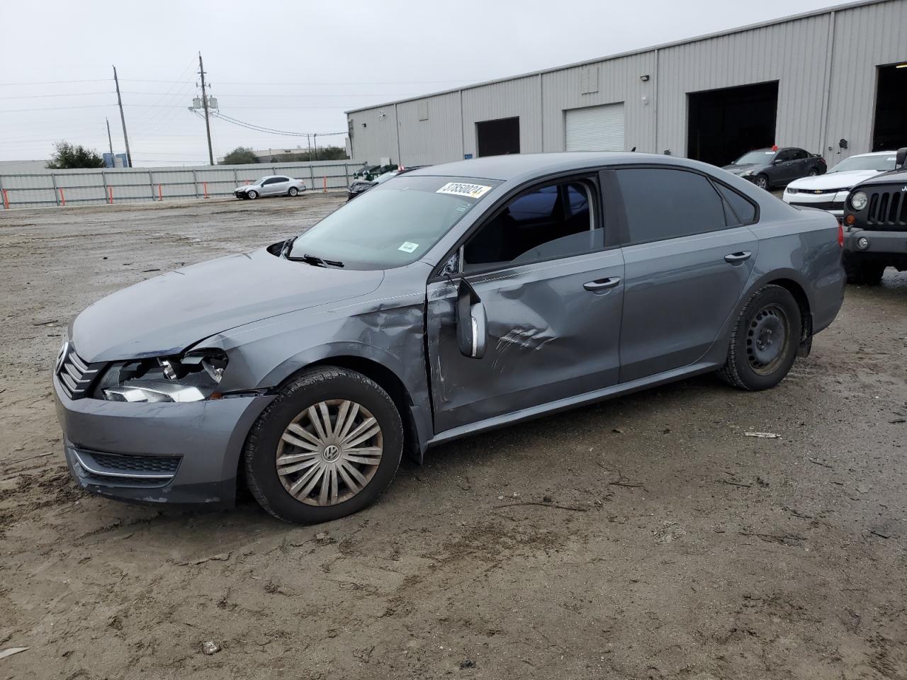 VOLKSWAGEN PASSAT 2014 1vwat7a35ec071761