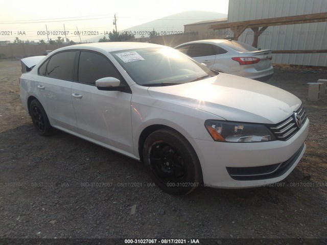 VOLKSWAGEN PASSAT 2014 1vwat7a35ec117640